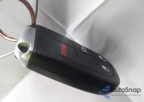 2015 Chrysler 200 Limited из США, поврежденный, VIN 1C3CCCAB1FN662854